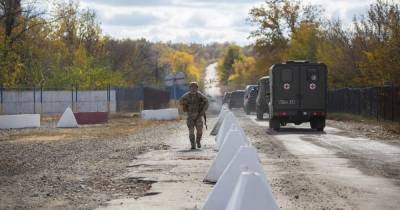 В течение суток боевики четыре раза нарушили режим прекращения огня — ООС - tsn.ua - Россия - населенный пункт Водяное