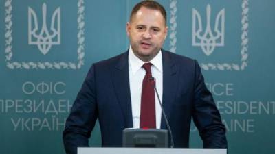 Владимир Зеленский - Андрей Ермак - Документ отменяет норму о "кэшбеке", которая вызвала возмущение в обществе, - Ермак об отсрочке РРО - ru.espreso.tv