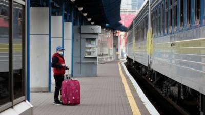 Укрзализныця с марта планирует повысить тарифы на пассажирские перевозки - ru.espreso.tv - Тарифы