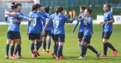 Футбольный матч женской команды в Китае отменили из-за цвета волос спортсменки - skuke.net - Китай - провинция Фуцзянь - Новости