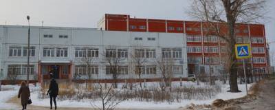 Областной роддом Твери оштрафовали на 100 тысяч рублей за нарушения - runews24.ru - Тверь