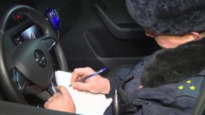 В Кузнецке водитель рассказал о попытке дать 500 рублей полицейскому - penzainform.ru