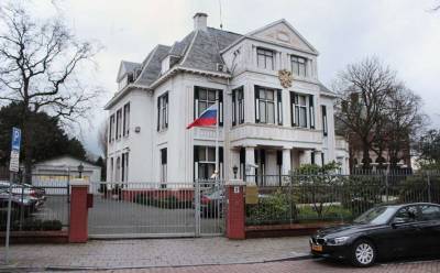 Александр Шульгин - Спецслужбы Нидерландов выявили в посольстве России шпионов из СВР - lenta.ua - Россия - Голландия - Гаага