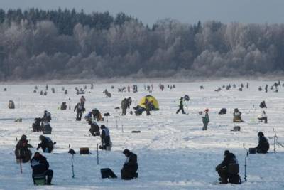 К зимней рыбалке в Петербурге подготовились спасатели - neva.today - Санкт-Петербург