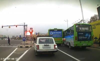 Водителей автобусов, устроивших гонки в Ташкенте, на год лишили водительских прав - podrobno.uz - Узбекистан - Ташкент - Ашхабад - район Яшнабадский