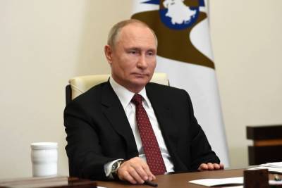Владимир Путин - Альфред Кох - ​Альфред Кох после конференции Путина: "Настал момент, когда уже нельзя показывать" - dialog.ua