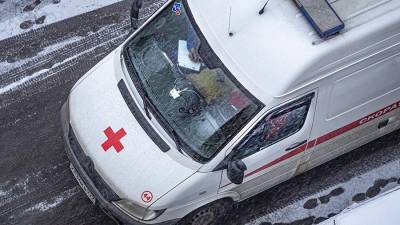 На Урале водитель «скорой» сбил пешехода и доставил его в больницу - iz.ru - Среднеуральск