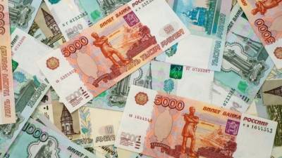 Михаил Дорофеев - Почему россияне массово забирают деньги из банков - 5-tv.ru - Россия