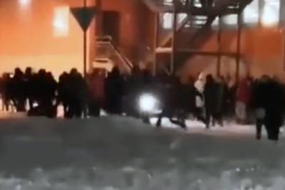 Подростки устроили массовую драку в Бийске - tayga.info - Бийск