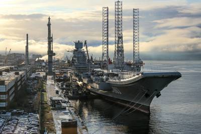 Ремонт единственного российского авианосца захотели ускорить - lenta.ru - США