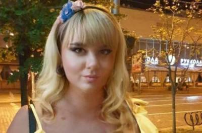 Мила Кузнецова - «Крупный калибр»: украинка показала, что такое 15-й размер декольте. ФОТО - from-ua.com - Украина