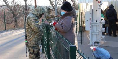 Работают только два из семи. Боевики блокируют работу пунктов пропуска на Донбассе - nv.ua - Донбасс