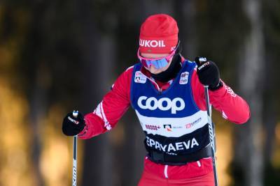 Наталья Непряева - Юлия Ступак - Ступак завоевала серебро в гонке с раздельным стартом на втором этапе КМ в Давосе: все результаты - sport.ru - США - Швейцария