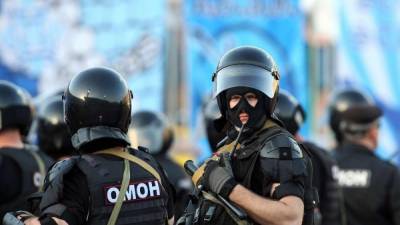 В Беларуси силовики устроили фотосессию в перерыве между разгонами протестующих - news.24tv.ua - Белоруссия