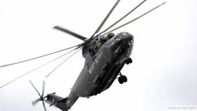 Пожарные из Усть-Илимска создали ледяную копию вертолета Ми-26 - inforeactor.ru - Иркутская обл. - Илимск