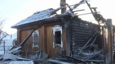 По факту гибели трех человек при пожаре в Прикамье возбудили уголовное дело - vesti.ru