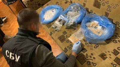 СБУ задержала группу наркоторговцев, действовавших в 15 областях через "закладки" и Telegram канал - ru.espreso.tv