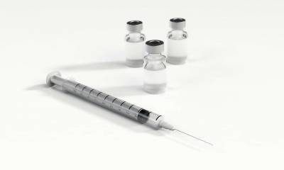 Илза Винькеле - Латвия начнет массовую вакцинацию от COVID во втором квартале 2021 года - Cursorinfo: главные новости Израиля - cursorinfo.co.il - Литва - Латвия