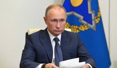 Владимир Путин - Дмитрий Песков - “Это было его личное решение”: Песков о бункере и новогодних планах Путина - newzfeed.ru - Сочи - Московская обл.