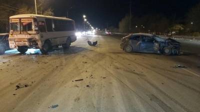 В Челябинске один человек пострадал в ДТП с маршруткой - nakanune.ru - Челябинск