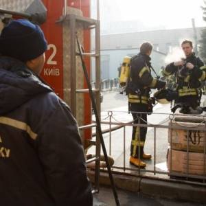 В столице горело жилое здание: погибли два человека. Фото - reporter-ua.com - Киев - район Святошинский, Киев - Столица