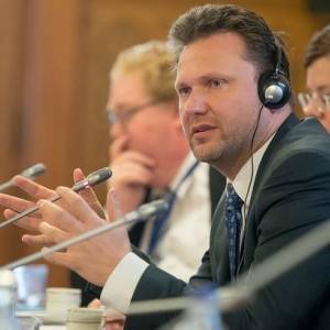 Ян Гамачек - У спикера парламента Чехии выявили коронавирус - reporter-ua.com - Чехия
