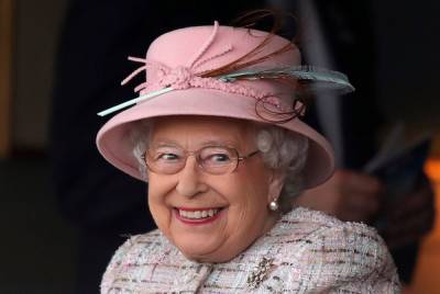 Елизавета II - Хобби королевы Елизаветы II стоит миллионы фунтов: что она коллекционирует - 24tv.ua