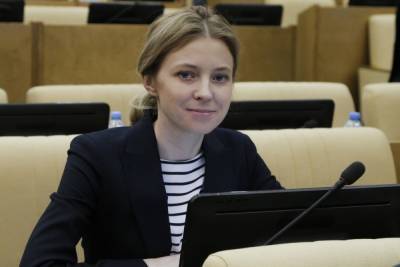 Наталья Поклонская - Поклонская обратилась в полицию из-за преследования - mk.ru - Москва - Крым