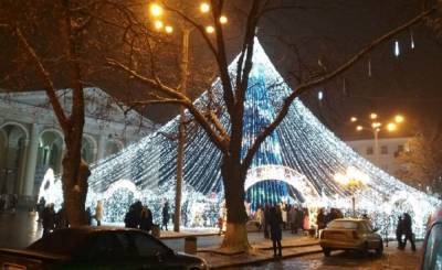 С елкой, ярмарками и без ограничений: в каких городах Украины Новый год отпразднуют "с шумом" - akcenty.com.ua - Киев