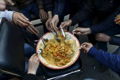 Блюдо кускус внесли в список культурного наследия ЮНЕСКО - lenta.ru - Тунис - Алжир - Марокко - Мавритания