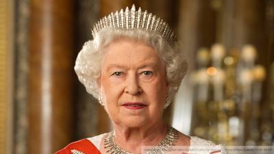 Елизавета II - Редкие почтовые марки обогатили Елизавету II на 100 млн фунтов стерлингов - polit.info - Англия - Лондон - Маврикий