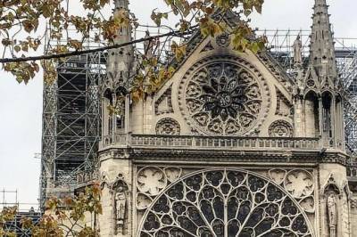 Завод в Петербурге готов создать новые часы для собора Парижской богоматери - aif.ru - Санкт-Петербург - Париж