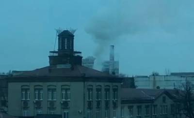 В Киеве на Шулявке начался масштабный пожар, первые подробности и видео с места - politeka.net - Киев