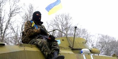 Украинским боевикам привезли алкоголь и наркотики под видом подарков - news-front.info - ЛНР