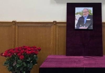 Геннадий Кернес - Известные харьковчане о смерти Кернеса: Помолчите. Ушел сильный и противоречивый человек - kp.ua - Харьков