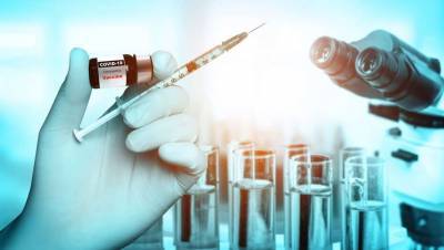 Аллергические реакции на вакцину Pfizer проявились у двух медработников в США - informburo.kz - США - New York