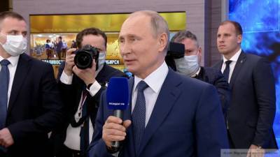 Владимир Путин - Аглая Чайковская - Семьи с детьми до 7 лет получат новогодние пособия единовременно - politros.com