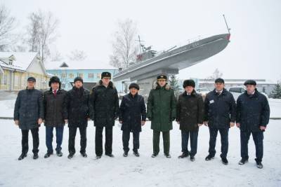 Рустам Минниханов - Николай Евменов - Алексей Криворучко - Рустам Минниханов на 125-летии завода Горького в Зеленодольске высоко оценил потенциал предприятия - zpravda.ru - респ. Татарстан - Зеленодольск