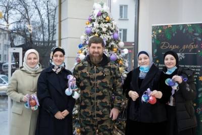 Исследование: в Чечне женщины работают больше мужчин - kavkaz.mk.ru - респ. Чечня