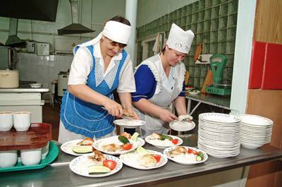 Андрей Николаев - В Минпросвещения рассказали об организации горячего питания в малокомплектных школах - pnp.ru