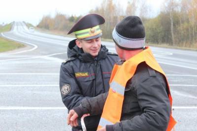 На Гродненщине пешеходам и велосипедистам бесплатно раздадут сотни жилетов и фликеров - grodnonews.by