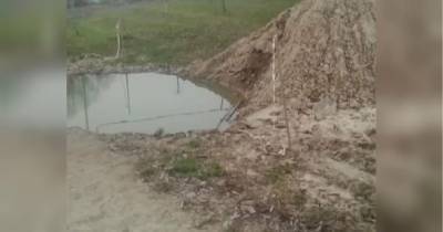 Забыли огородить: в России ребенок упал в глубокую яму с ледяной водой - fakty.ua - Белгородская обл.