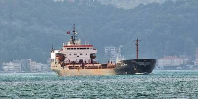Пираты напали на судно в Гвинейском заливе, в плену шесть украинцев - nv.ua - Нигерия - Албания