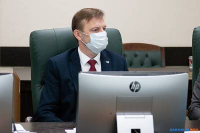 Буренков просит депутатов спасти от уголовки Ана, Самолюк и Захарова - sakhalin.info - Сахалинская обл.