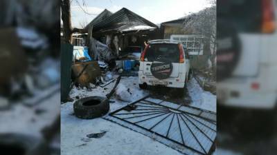 Водитель под наркотиками пролетел 17 метров и насмерть сбил женщину на крыльце дома - vesti.ru - Приморье край