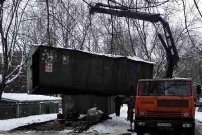 Чернигов продолжают очищать от МАФов - lenta.ua - Украина
