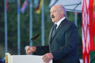 Лукашенко считаете, что НАТО готовится «захватить западные белорусские земли» - versia.ru