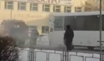 В Тюмени загорелся автобус - nashgorod.ru - Тюмень - Заводоуковск