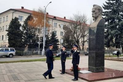 Феликс Дзержинский - 20 декабря сотрудники ФСБ отмечают профессиональный праздник - kuban.mk.ru