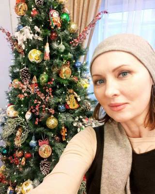 Лера Кудрявцева - Максим Виторган - Ксенофонтова об украшении ёлки у Кудрявцевой: "Виторган подсказал, что на этом можно заработать" - actualnews.org